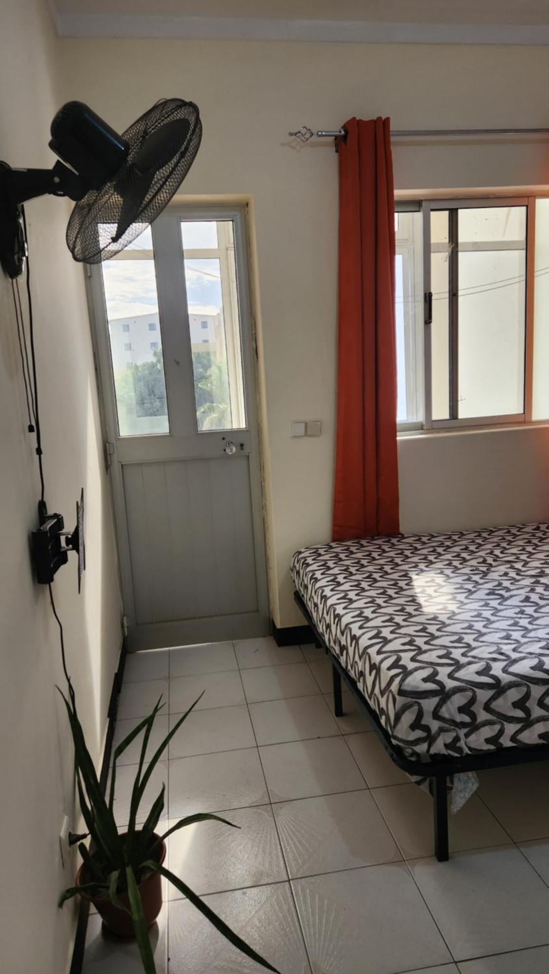 No Cash Accepted-Meeting Point Hostel- Praia, Also In Tarrafal & Fogo Exterior foto